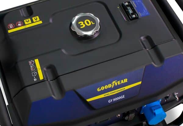 GOODYEAR - Groupe électrogène 8000W Moteur Essence 4T OHV AVR 456 cm³ 18 CV Démarrage électrique Autonomie 9h