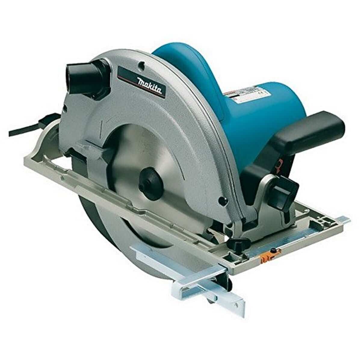 Test scie circulaire Makita 5903R : précision à 2026 W