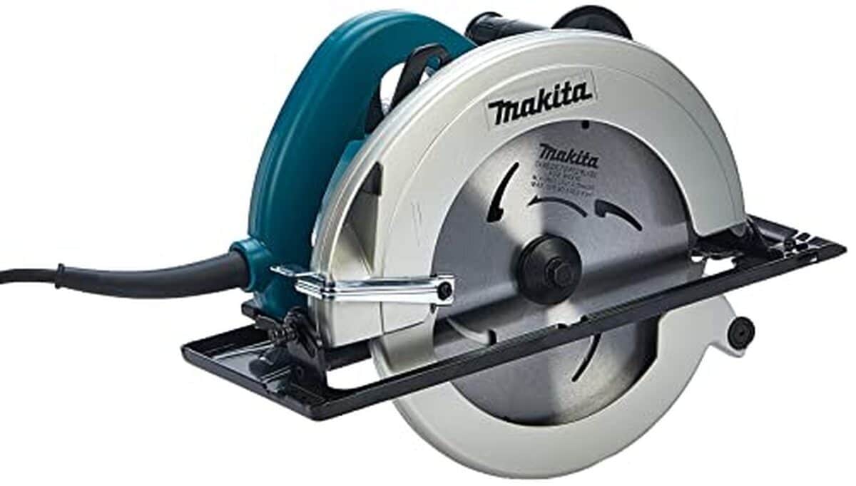 Test de la scie circulaire Makita N5900B, 2026 W