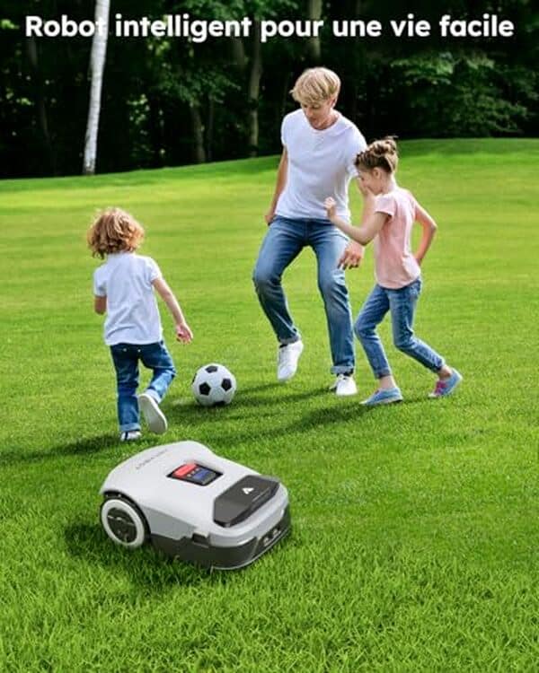 Découvrez notre test détaillé du robot tondeuse Anthbot Genie600. Performances impressionnantes et précision au rendez-vous pour un jardin impeccablement entretenu.