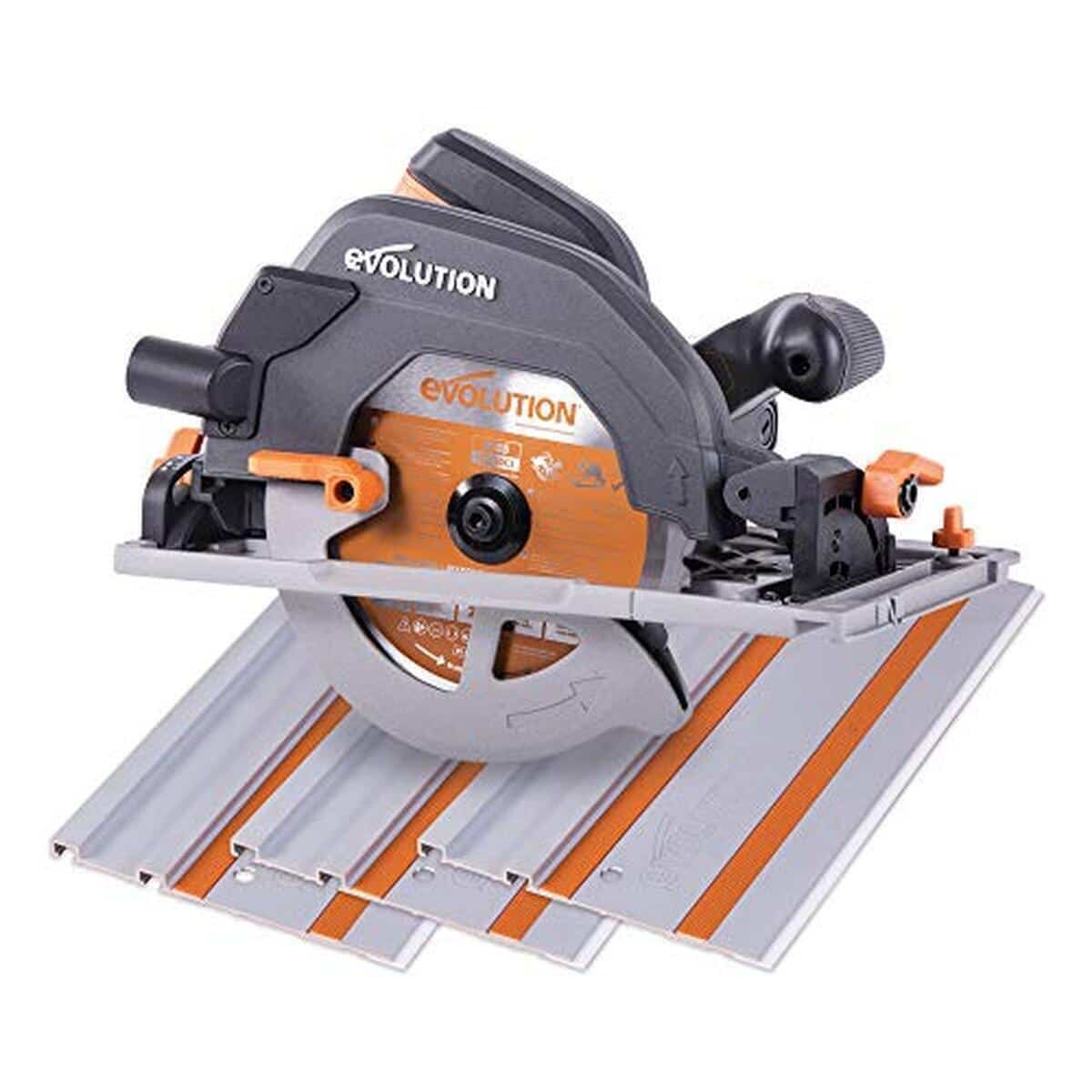 Test de la scie circulaire Evolution Power Tools R185CCSX avec rail et lame multi-matériaux