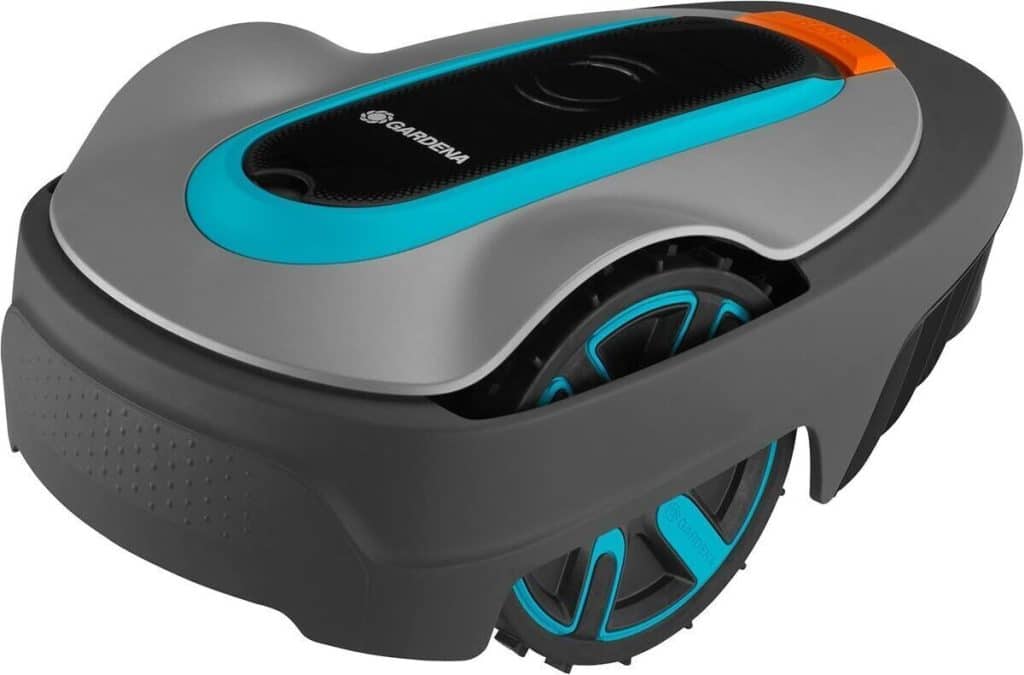 Test Du Robot Tondeuse Gardena Sileno City 250 : performance sous la pluie et passages étroits