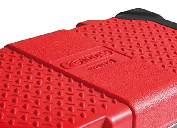 Découvrez notre test complet de la mallette d'outils KS Tools 922.0701 : 101 pièces de qualité pour vos projets de bricolage et de maintenance.