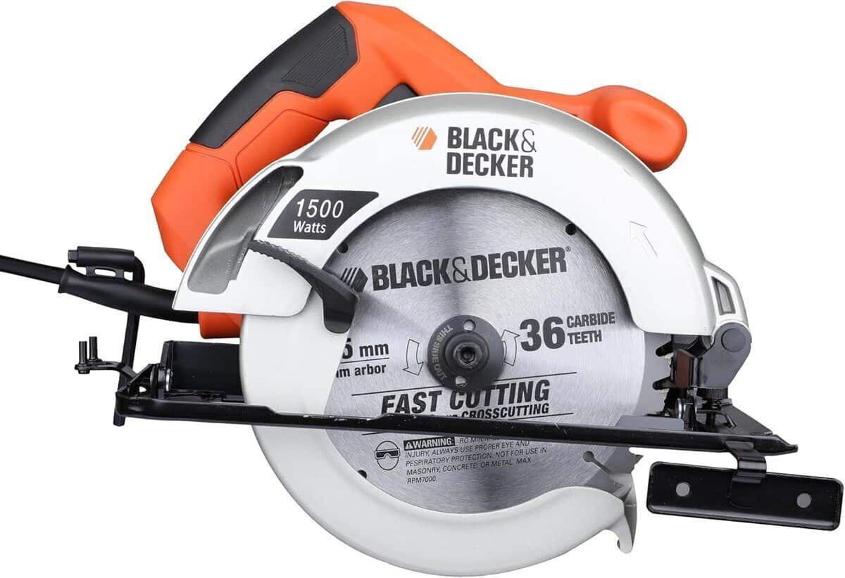 Test : scie circulaire BLACK+DECKER CS1500 1500W pour bricolage